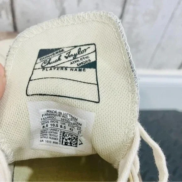 Converse Chuck Taylor All Stars - Leather Polka Dot Low Top Sneakers - Picture 8 of 9